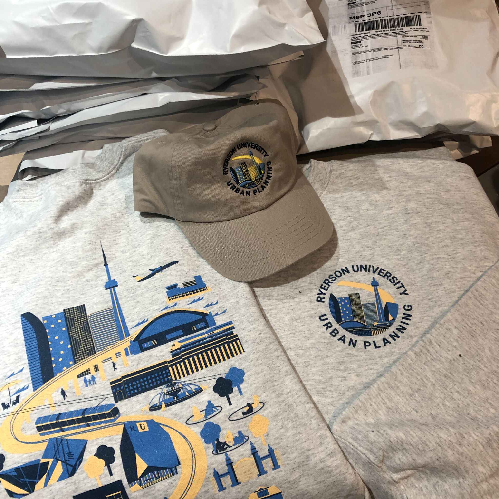 custom university club merch online store